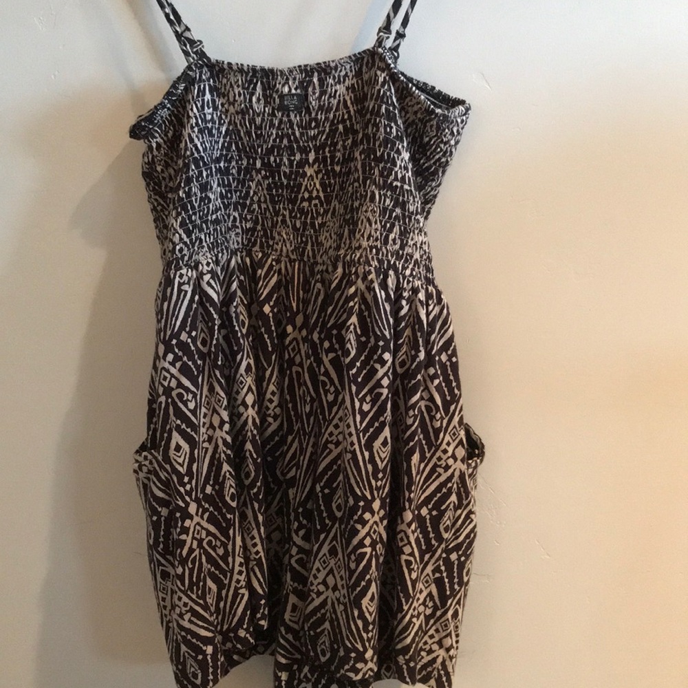 Romper - Picture 4 of 4